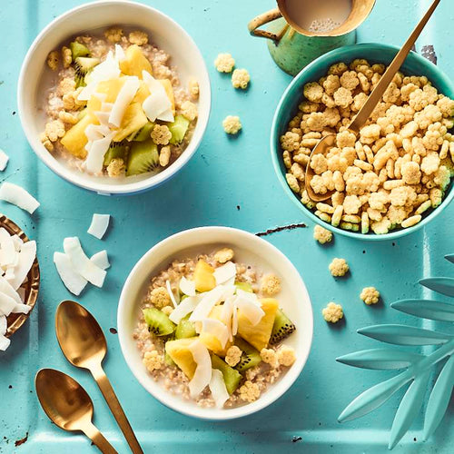 Porridge mit Kokosmilch und Ananas